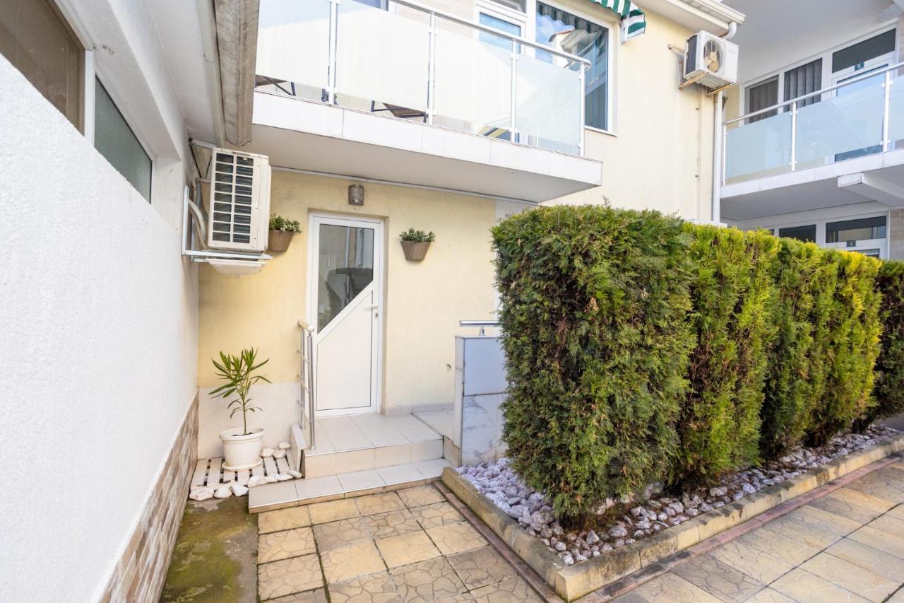Guest House Desi - Къща За Гости Деси Balchik Exterior photo