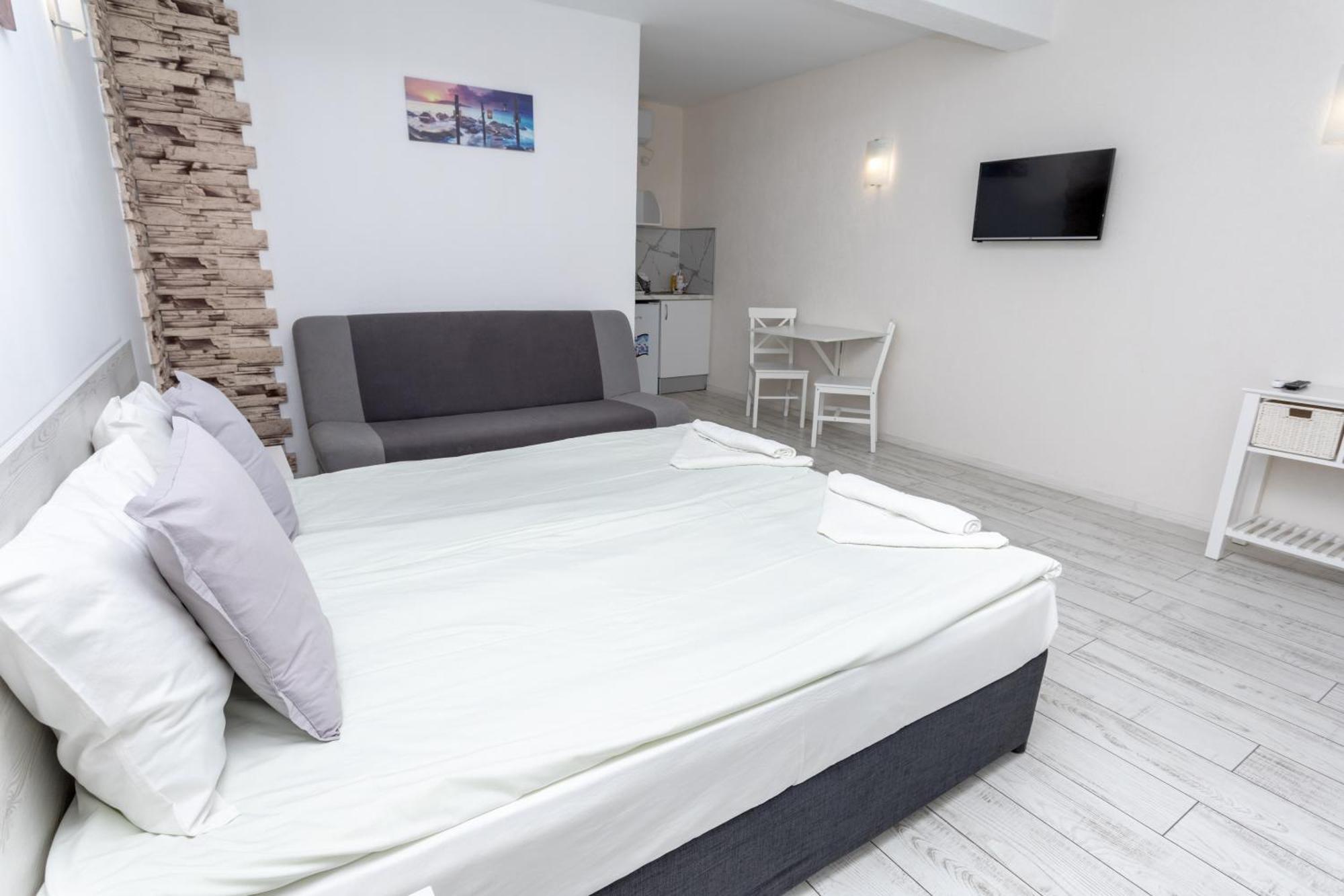 Guest House Desi - Къща За Гости Деси Balchik Exterior photo