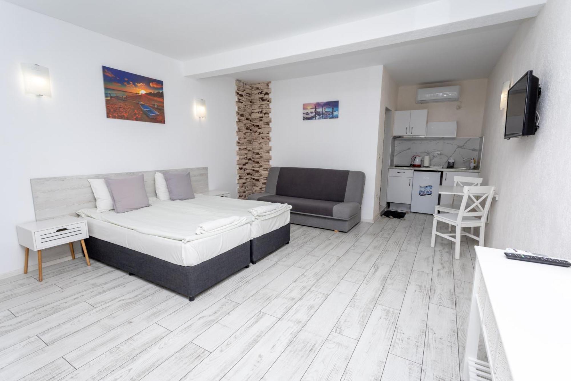 Guest House Desi - Къща За Гости Деси Balchik Exterior photo