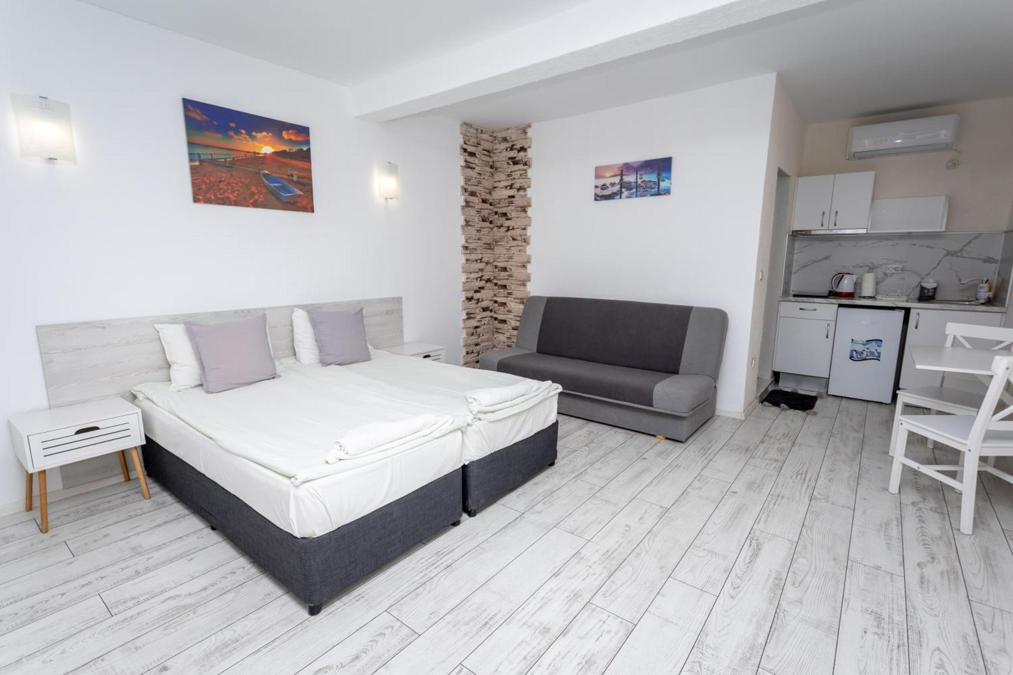 Guest House Desi - Къща За Гости Деси Balchik Exterior photo