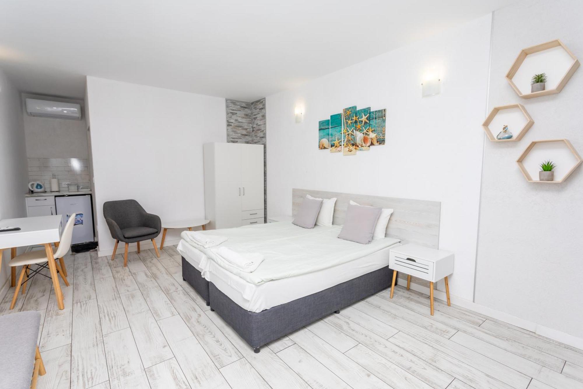 Guest House Desi - Къща За Гости Деси Balchik Exterior photo